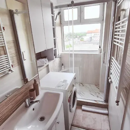 7 Steps-tineretului Apartment